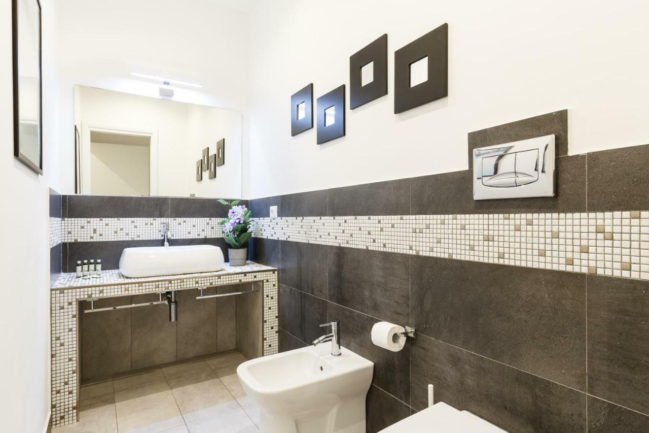 Aeterna Rooms Collection Guesthouse Рим Экстерьер фото